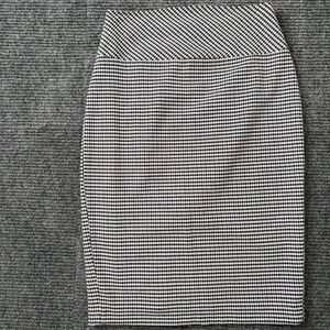 Express Houndstooth Pencil Skirt